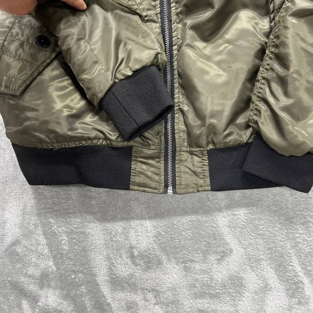Vintage soutpole Green Youth puffer jacket Size XL(18-20) Y2K
